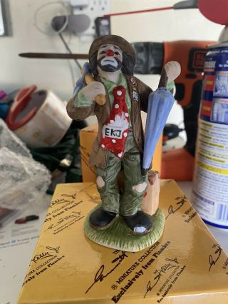 Emmett Kelly Jr Figuine With Umbrella And Bag.  Includes Box