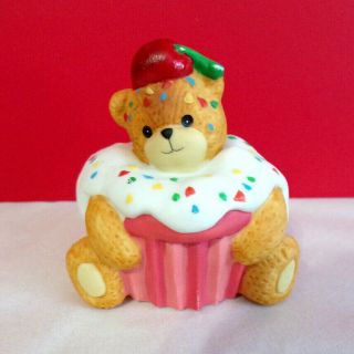 Lucy & Me Cupcake Teddy Bear Enesco Figurine