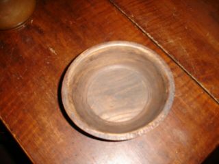 AN EARLY,  AMERICAN COLONIAL PERIOD,  HAND TURNED TREEN BOWL,  FOOTED 3