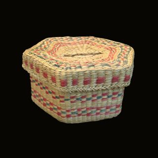 Tightly Woven Sweet Grass Basket Hexagon Green Red With Lid Handle 6 " C1