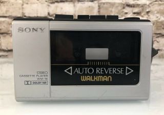 Vintage Sony Walkman Wm - 16 Stereo Cassette Player Auto Reverse Carrying Strap