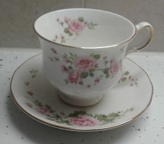 Avon 1974 Bone China Pink Roses Cup And Saucer