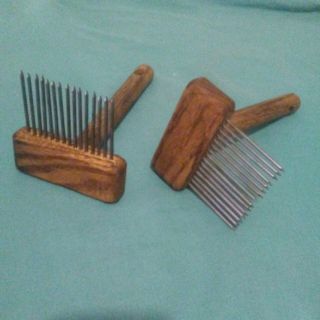 2 pairs of wool carding combs tines spaced 1/4 
