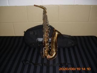 Vintage Selmer Bundy Alto Saxophone Sax Made In Usa W/ Precieua Gig Bag