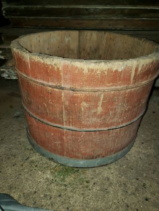 Vintage Wooden Primitive Water Bucket,  Rustic,  Farm,  Well,  feed,  Antique red 3
