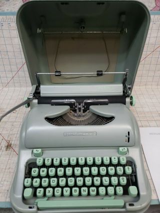 Vintage Hermes Media 3 Typewriter Sea Foam Green Hard Shell Travel Case Retro
