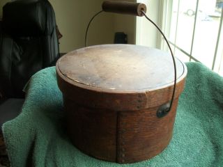 19th C Maine Great Bold Antique Primitive Treen Pantry Box With Bail Handled Lid