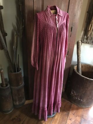 Early Antique Handmade Ladies Burgundy Calico Prairie Farm Dress Textile Aafa