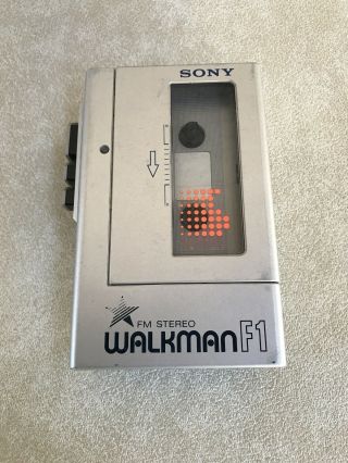 Vtg SONY WALKMAN F1 Vintage FM Stereo Radio/Cassette Player 2