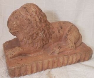 Good Antique Sewer Tile Folk Art Pottery Recumbent Lion With Interesting Paint