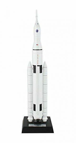 Executive Series Models Space Launch System Model Kit 1/200 Scale