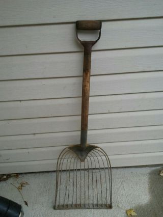Antique Vintage Wood Handle Potato Corn Cob Shovel,  Farm Tool Primitive Decor