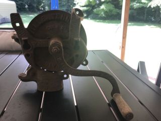 Vintage Antique Black Hawk 1903 Grinder Corn Sheller Cast Iron Primitive Tool