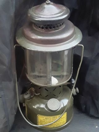 Vintage 1959 Coleman US Military Gasoline Lantern US Quadrant Globe 3