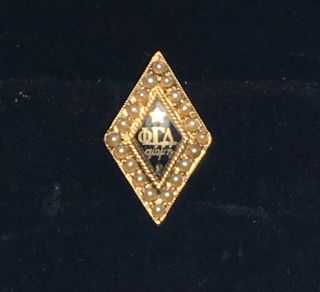ΦΓΔ Phi Gamma Delta Fiji Fraternity 10k Solid Gold W/ Seed Pearls Member Pin