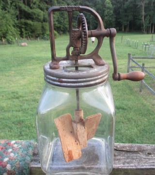 Antique Daisy Dazey Glass Butter Churn No 40 St Louis Mo Patented Feb 14,  1922