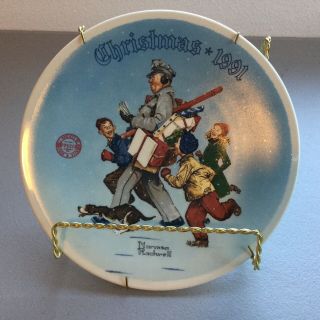 Christmas 1991 Norman Rockwell Mailman Plate By Edwin Knowles - Santa 