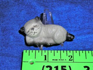 Antique / Vintage (hubley ??) Cast Iron Miniature Cat Figurine