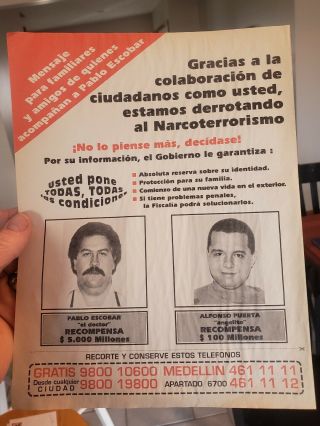 Rare Vintage Wanted Poster Pablo Escobar Narcos Colombia Police Dea