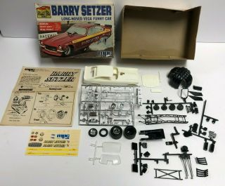 Vintage Barry Setzer Long - Nosed Vega Funny Car Mpc 1/25 Scale Model Kit 1 - 2706