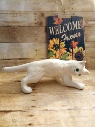 Vintage Camark Wall Climbing White Cat Ceramic Pottery (flaws -)