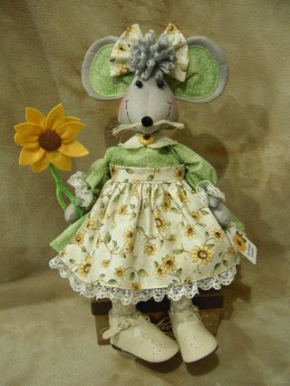 Primitive Handmade Raggedy Sunflower Mouse Doll Shelf Sitter