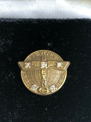 Vintage Boeing 35 Year 10k Gold Service Pin With Real Diamonds