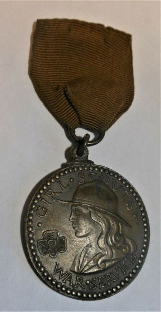 Fine Rare Bronze Girl Scout " 1918 War Service Liberty Loan " Medal