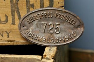 Antique Registered Producer No.  725 Columbus,  Ohio 1940 Farm Cow Tag Badge Old