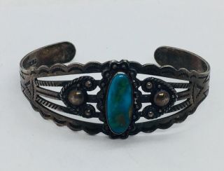 Vintage Navajo Native American Sterling Silver Blue Turquoise Ornate Bracelet