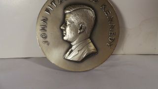 JAN.  20 - 1961 THE INAUGURATION OF JOHN F.  KENNEDY AS 55 TH.  PRESIDENT 999 SILVER 3