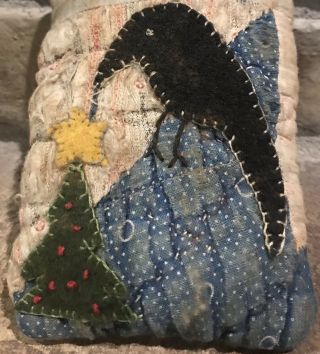 Primitive Olde Crow Christmas Shelf Pillow - Made From Vintage Quilt 3