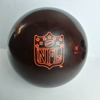 Vintage NFL Logo Cleveland Browns Bowling Ball Brunswick BDD7347 T.  W. 3