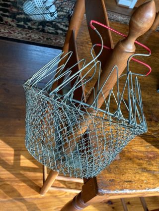 Vintage Folding Collapsible Wire Egg Fruit Gathering Farm Basket