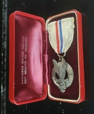 Boy Scout Rare Explorer Silver Award Medal In Red Coffin Box Ex - 44