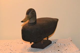 2 VINTAGE CA.  1940/50 ' s WOOD BL ACK DUCK DECOY 2Pc HOLLOW BODY HUNTING DUCKS 3