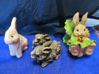 Set Of 3 Small Bunny Rabbit Figurines Think Easter Bunny Love