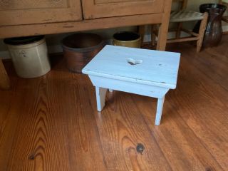 Vintage Primitive White Paint Wood Cricket Footstool Small Bench With Cut Heart