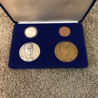 Ronald Reagan Bronze & Silver Inaugural Medal And Coin Set Medallic Art 1981