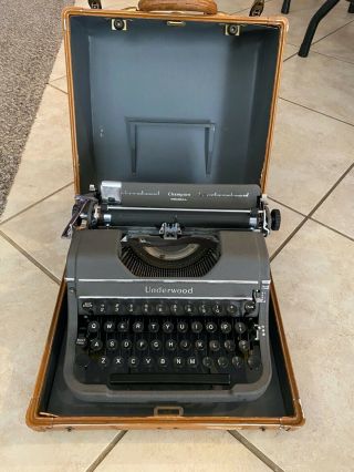 Vintage Underwood Champion Typewriter With Tan Case.  Everything
