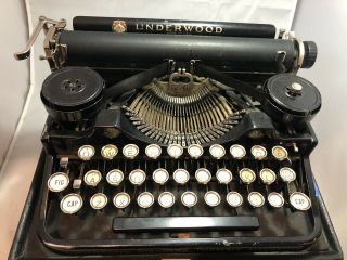 Vintage 3 Bank Underwood Standard Portable Typewriter,  Made In U.  S.  A 3