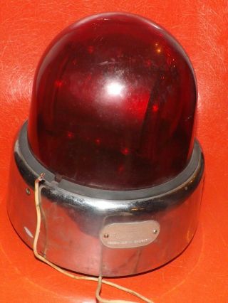Federal Sign And Signal Beacon Ray 6 Volt Model 17.  Perfect
