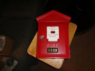 Rare King Fisher Wheeling Illinois Old Stock Fire Alarm Box