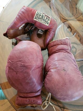 Vintage Ben Lee Training Headgear And Boxing Gloves