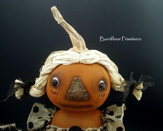 Primitive Folk Art Halloween Fall Pumpkin Cloth Doll Decor Betty Boo