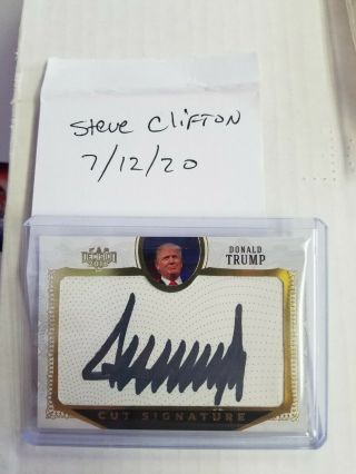 2016 Decision Donald Trump Cut Signature Auto Autograph Gold Foil Potus