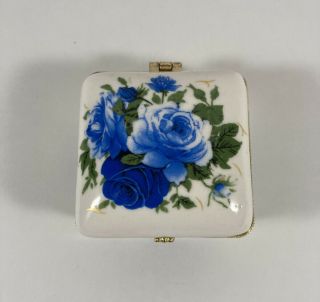 Small Square Hinged Trinket Box Off White with Flowers in Variations of Blue 2