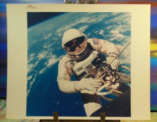 Nasa - Gemini 4 First American Spacewalk.  Vintage Nasa " Red Number " 8 " X 10 "