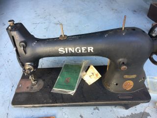 Singer 31 - 15 - Vintage Heavy Duty Industrial Sewing Machine W/ Table And Motor