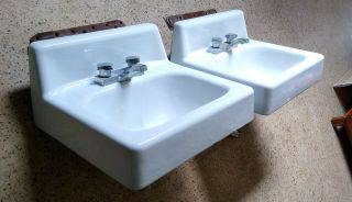 Pair Vintage 1972 Kohler Cast Iron White Porcelain Wall Mount Backsplash Sinks